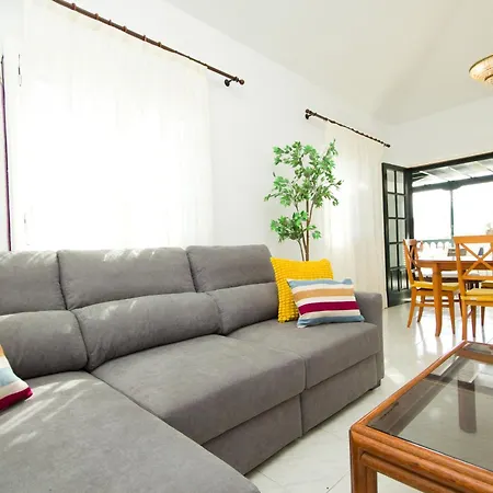 Casa Elena Playa - By Az Arrieta (Lanzarote)